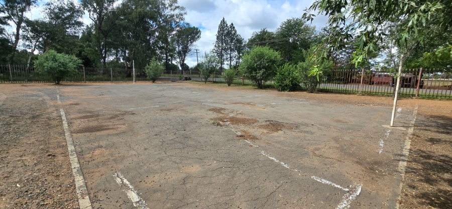 Commercial Property for Sale in Roodewal Free State